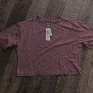 A cropped tee and it’s the color plum.